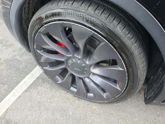 2021 Tesla Model Y Performance – miniatura 24