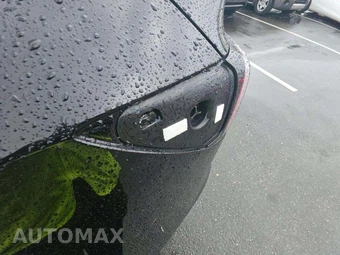 2021 Tesla Model Y Performance – miniatura 26