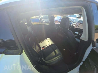 2021 Tesla Model Y Performance - miniatura 13