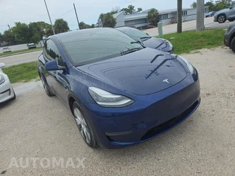 2021 Tesla Model Y Standard Range - miniatura 3