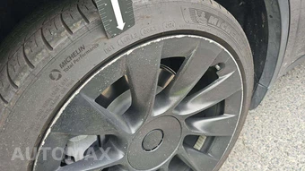 2021 Tesla Model Y Standard Range – miniatura 35