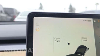2021 Tesla Model Y Standard Range – miniatura 36