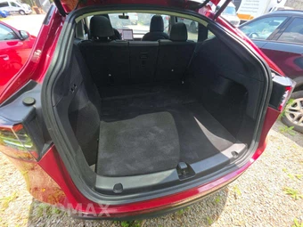 2021 Tesla Model Y Standard Range - miniatura 14
