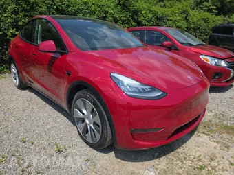 2021 Tesla Model Y Standard Range - miniatura 4