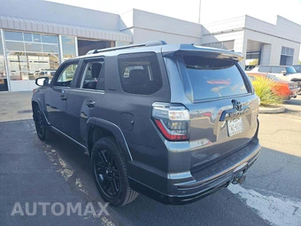 2021 Toyota 4Runner Nightshade - miniatura 2