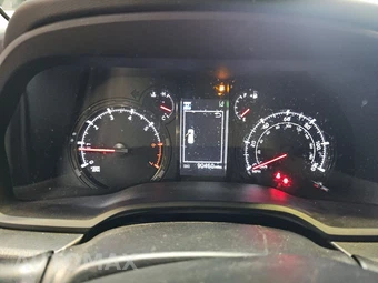 2021 Toyota 4Runner SR5 – miniatura 12