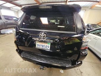 2021 Toyota 4Runner SR5 – miniatura 5