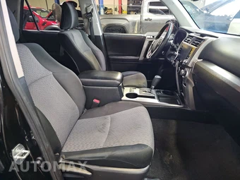 2021 Toyota 4Runner SR5 – miniatura 8