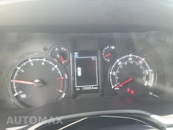 2021 Toyota 4Runner SR5 – miniatura 12