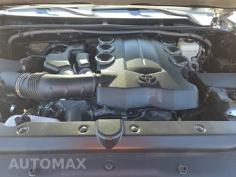 2021 Toyota 4Runner SR5 - miniatura 15