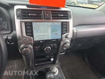 2021 Toyota 4Runner SR5 - miniatura 10