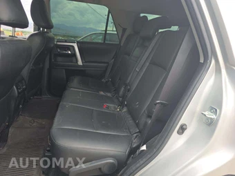 2021 Toyota 4Runner SR5 - miniatura 13