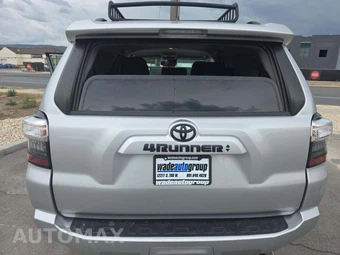 2021 Toyota 4Runner SR5 - miniatura 28