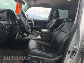 2021 Toyota 4Runner SR5 - miniatura 6
