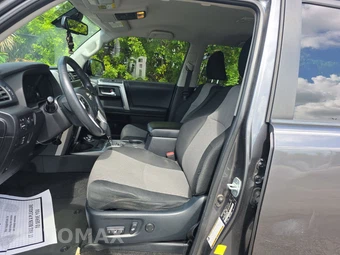 2021 Toyota 4Runner SR5 - miniatura 7