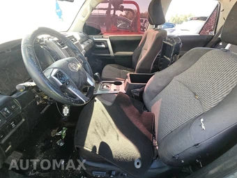 2021 Toyota 4Runner SR5 - miniatura 7