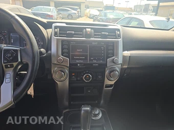 2021 Toyota 4Runner SR5 – miniatura 11