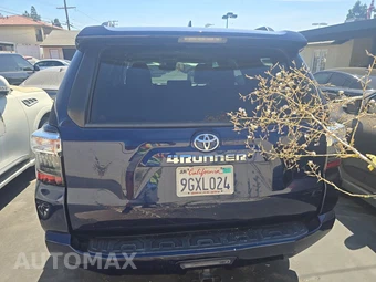 2021 Toyota 4Runner SR5 – miniatura 5