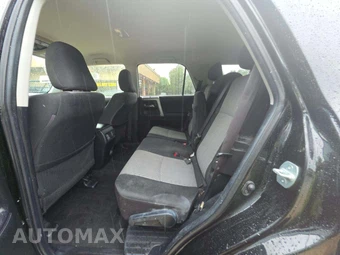 2021 Toyota 4Runner SR5 – miniatura 10