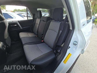 2021 Toyota 4Runner SR5 – miniatura 13