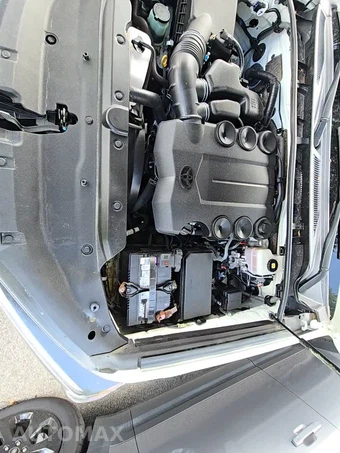 2021 Toyota 4Runner SR5 – miniatura 25