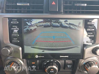 2021 Toyota 4Runner SR5 – miniatura 27