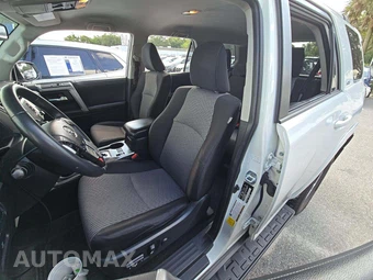 2021 Toyota 4Runner SR5 – miniatura 6