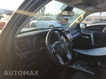 2021 Toyota 4Runner SR5 – miniatura 11