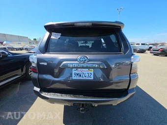 2021 Toyota 4Runner SR5 – miniatura 5