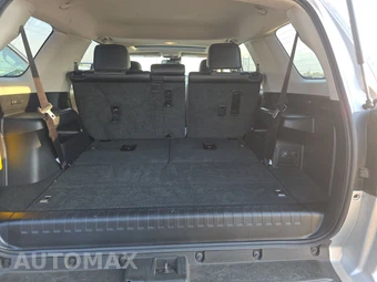 2021 Toyota 4Runner SR5 - miniatura 16