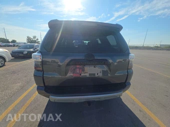 2021 Toyota 4Runner SR5 – miniatura 5