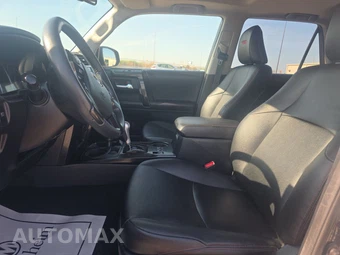 2021 Toyota 4Runner SR5 – miniatura 7