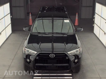 2021 Toyota 4Runner SR5 Premium - miniatura 2