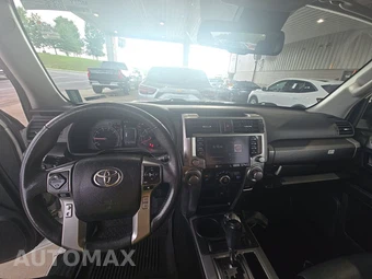 2021 Toyota 4Runner SR5 Premium – miniatura 11