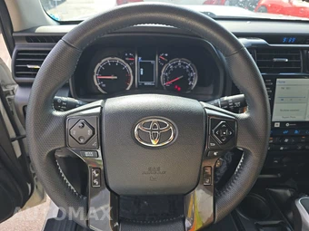 2021 Toyota 4Runner TRD Pro - miniatura 10