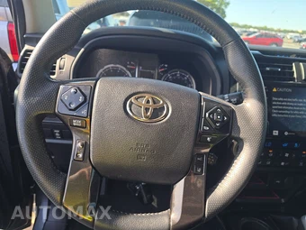 2021 Toyota 4Runner TRD Pro - miniatura 10