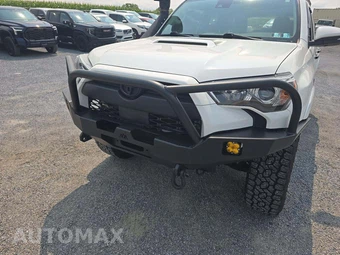 2021 Toyota 4Runner Venture - miniatura 18