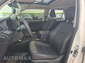 2021 Toyota 4Runner Venture - miniatura 3