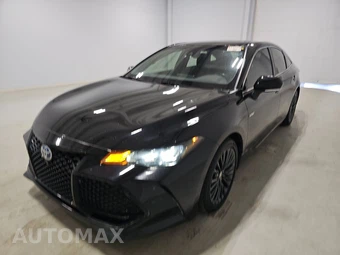 2021 Toyota Avalon Hybrid XSE