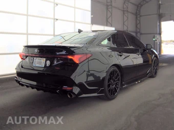 2021 Toyota Avalon TRD – miniatura 4