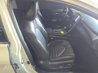 2021 Toyota Avalon TRD - miniatura 8
