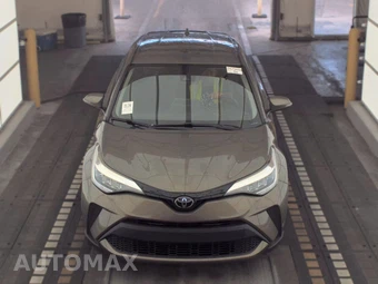 2021 Toyota C-HR LE – miniatura 2