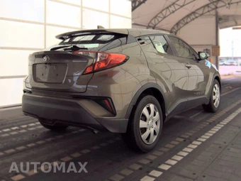 2021 Toyota C-HR LE – miniatura 4