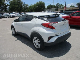 2021 Toyota C-HR LE - miniatura 2