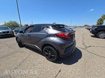 2021 Toyota C-HR Nightshade - miniatura 2