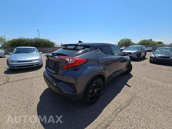 2021 Toyota C-HR Nightshade - miniatura 3
