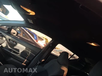 2021 Toyota C-HR Nightshade - miniatura 17