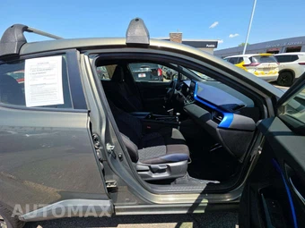 2021 Toyota C-HR XLE - miniatura 18
