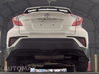 2021 Toyota C-HR XLE - miniatura 7