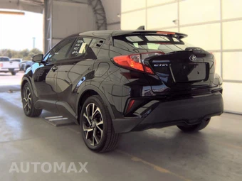 2021 Toyota C-HR XLE - miniatura 6